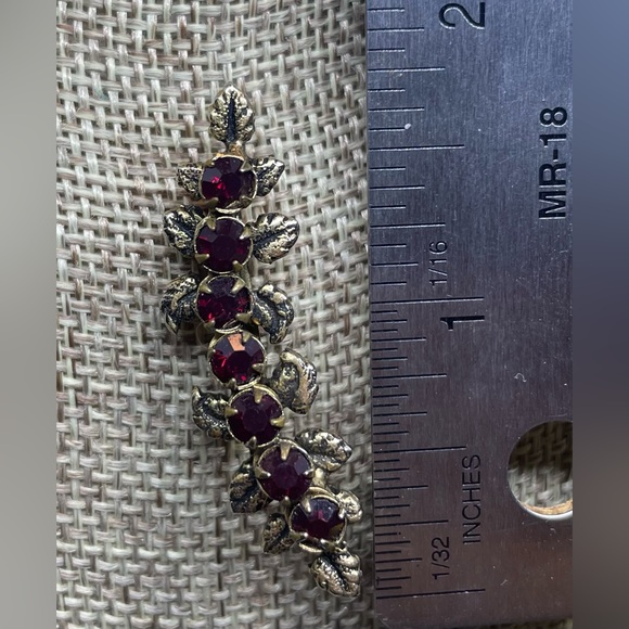 *SOLD*Ruby Rhinestone Brooch(different platform) - Picture 3 of 3